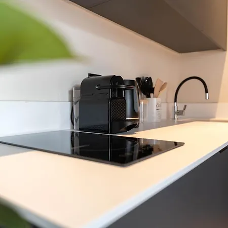 Joli Studio Au Coeur Du Centre Nizza
